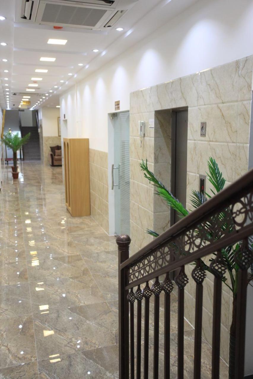 Almanzel Hotel Apartments マスカット エクステリア 写真